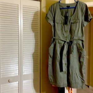 Talbots cotton dress with front opening.